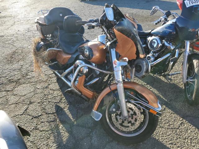 Obraz 1 z 2008 HARLEY-DAVIDSON FLHTCUI 105TH ANNIVERSARY EDITION 2008 z VIN 1HD1FC4428Y618899