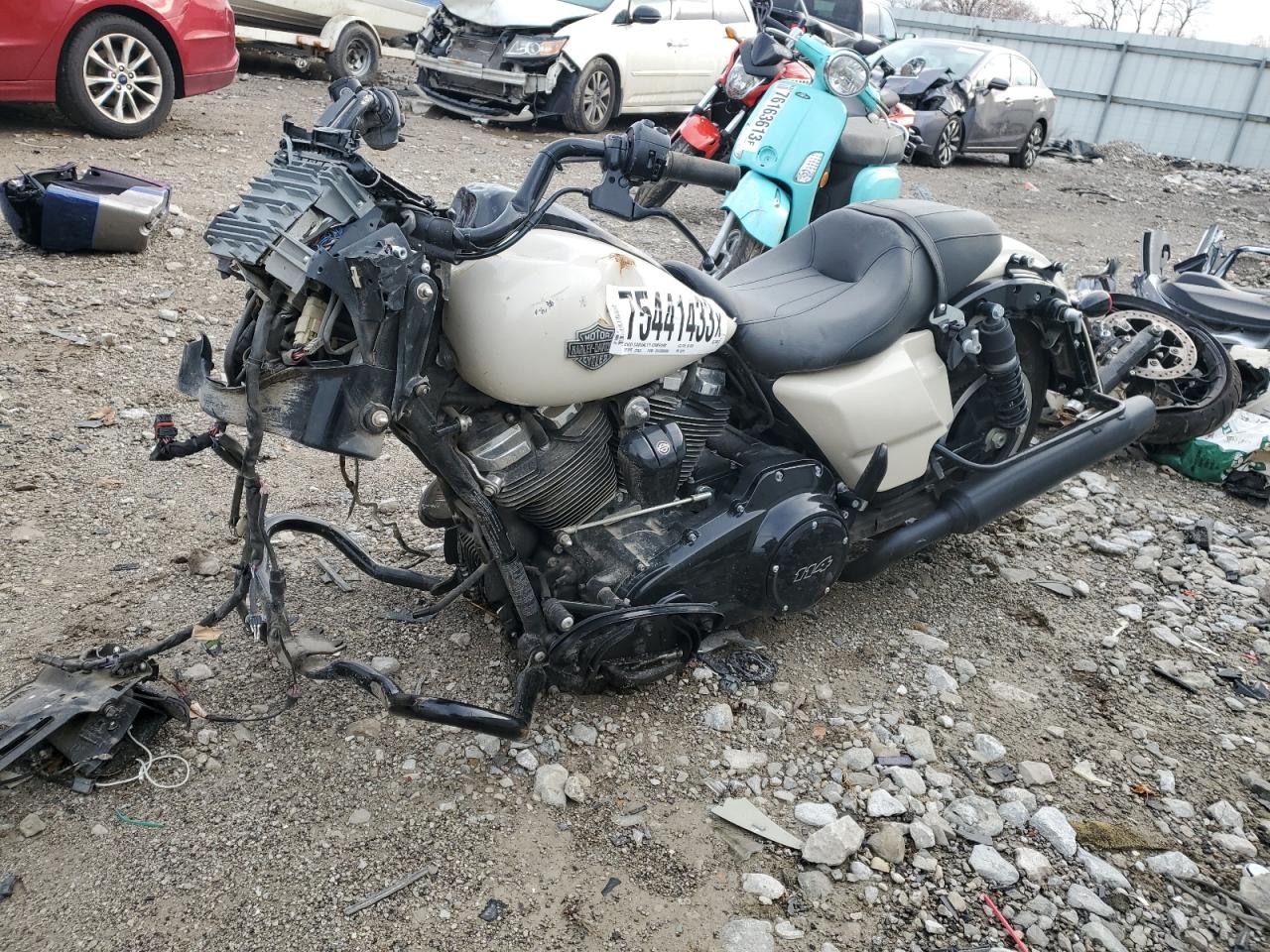 Image 2 of 2022 HARLEY-DAVIDSON FLHXS  2022 with VIN 1HD1KRP16NB601196