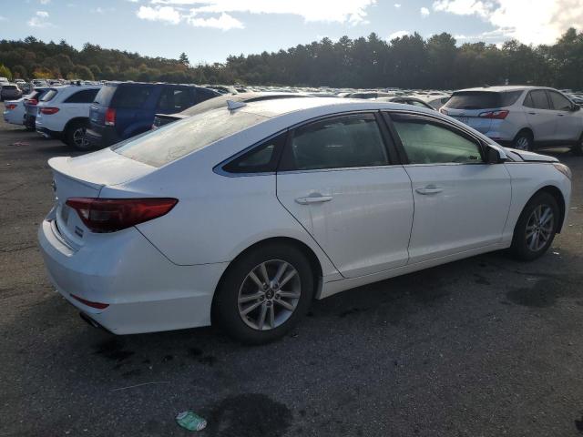 Obraz 3 z 2015 HYUNDAI SONATA SE 2015 z VIN 5NPE24AF3FH108411