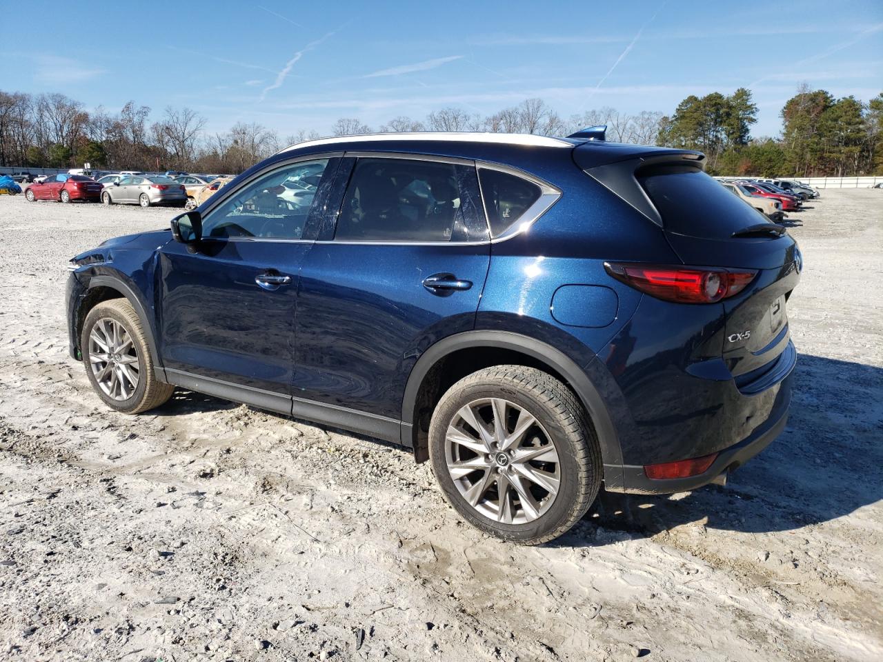 Image 2 of 2020 MAZDA CX-5 GRAND TOURING 2020 with VIN JM3KFADM7L0766412