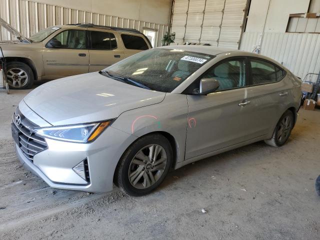 Obraz 1 z 2019 HYUNDAI ELANTRA SEL 2019 z VIN 5NPD84LF2KH443077