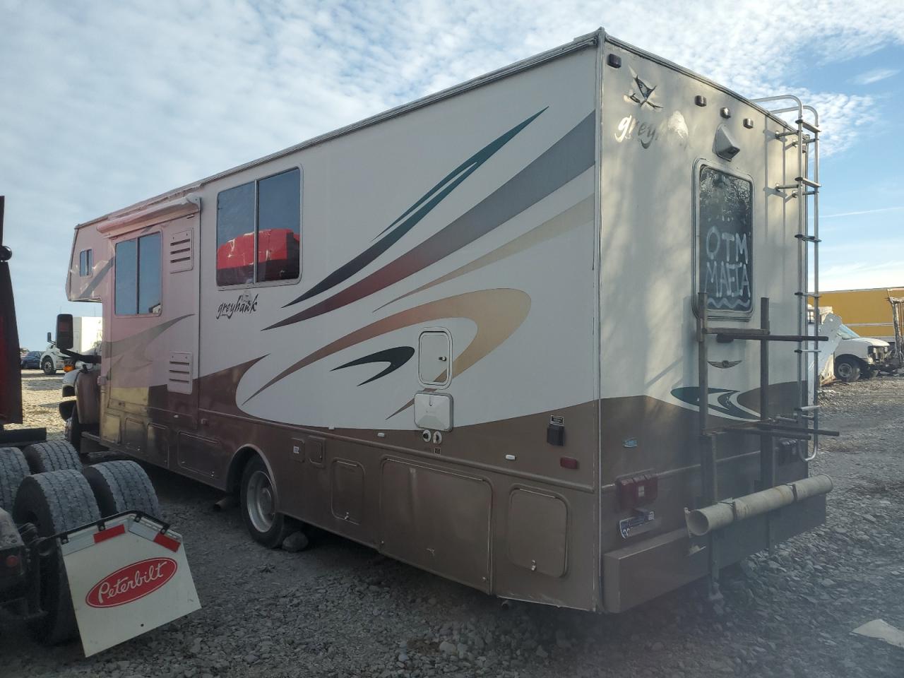 Image 3 of 2006 CHEVROLET C5500 C5U042 2006 with VIN 1GBE5U1G86F419122