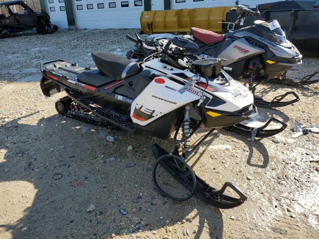 Image 1 of 2019 SKI DOO RENEGAD600 2019 with VIN 2BPSBXKA1KV000011
