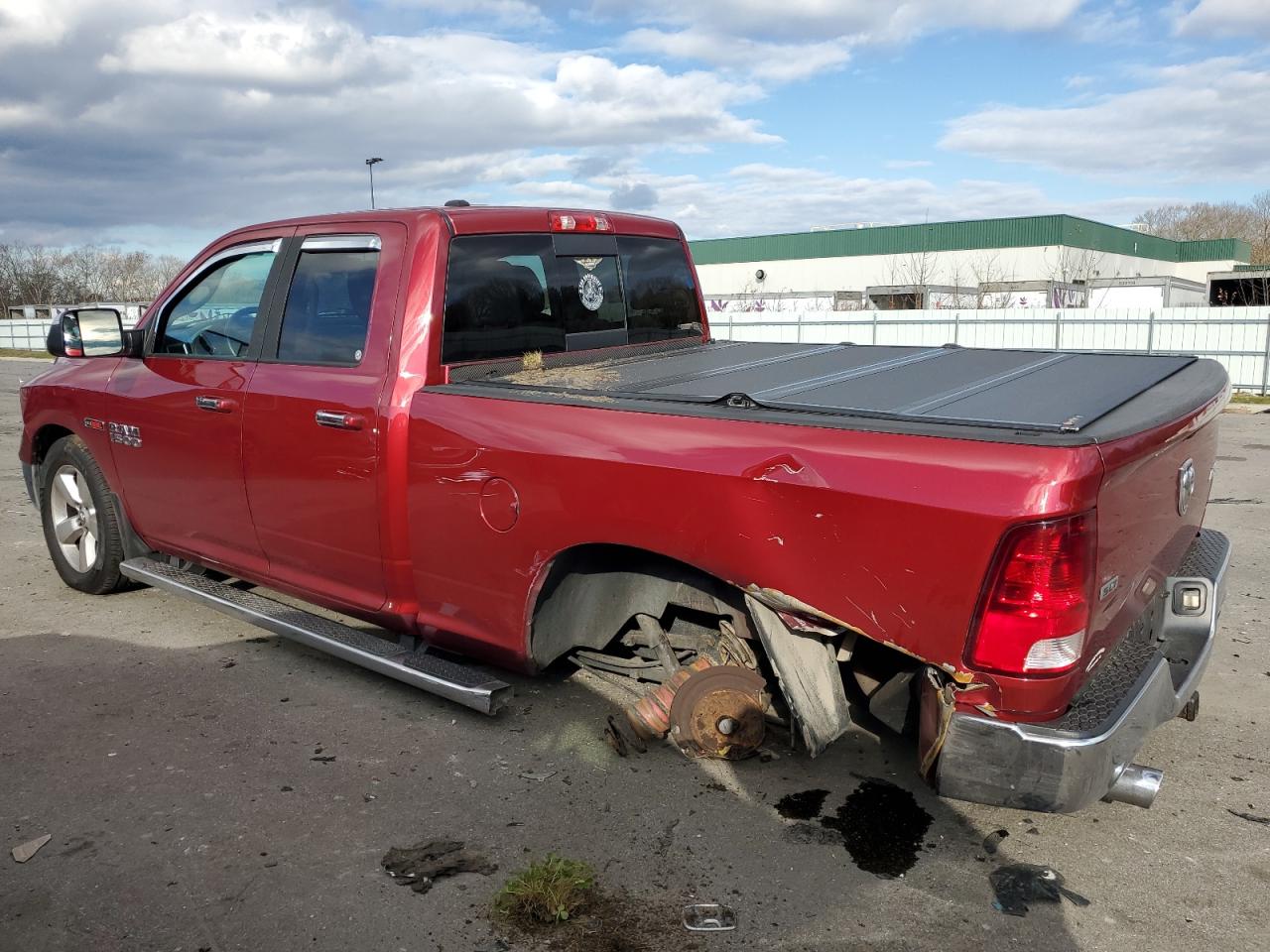 Изображение 2 2015 RAM 1500 SLT 2015 с VIN 1C6RR7GM8FS579645