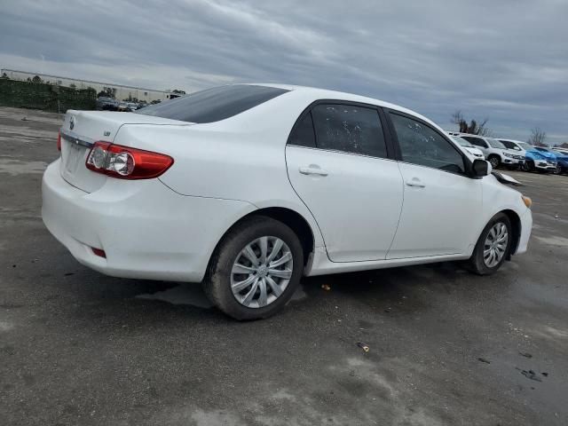 Obraz 3 z 2013 TOYOTA COROLLA BASE 2013 z VIN 2T1BU4EE3DC978819