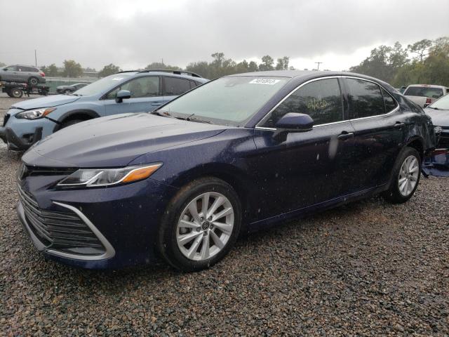 Obraz 1 z 2022 TOYOTA CAMRY LE 2022 z VIN 4T1C11AK8NU667670