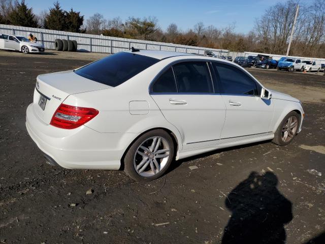 Obraz 3 z 2012 MERCEDES-BENZ C 300 4MATIC 2012 z VIN WDDGF8BB8CR226187