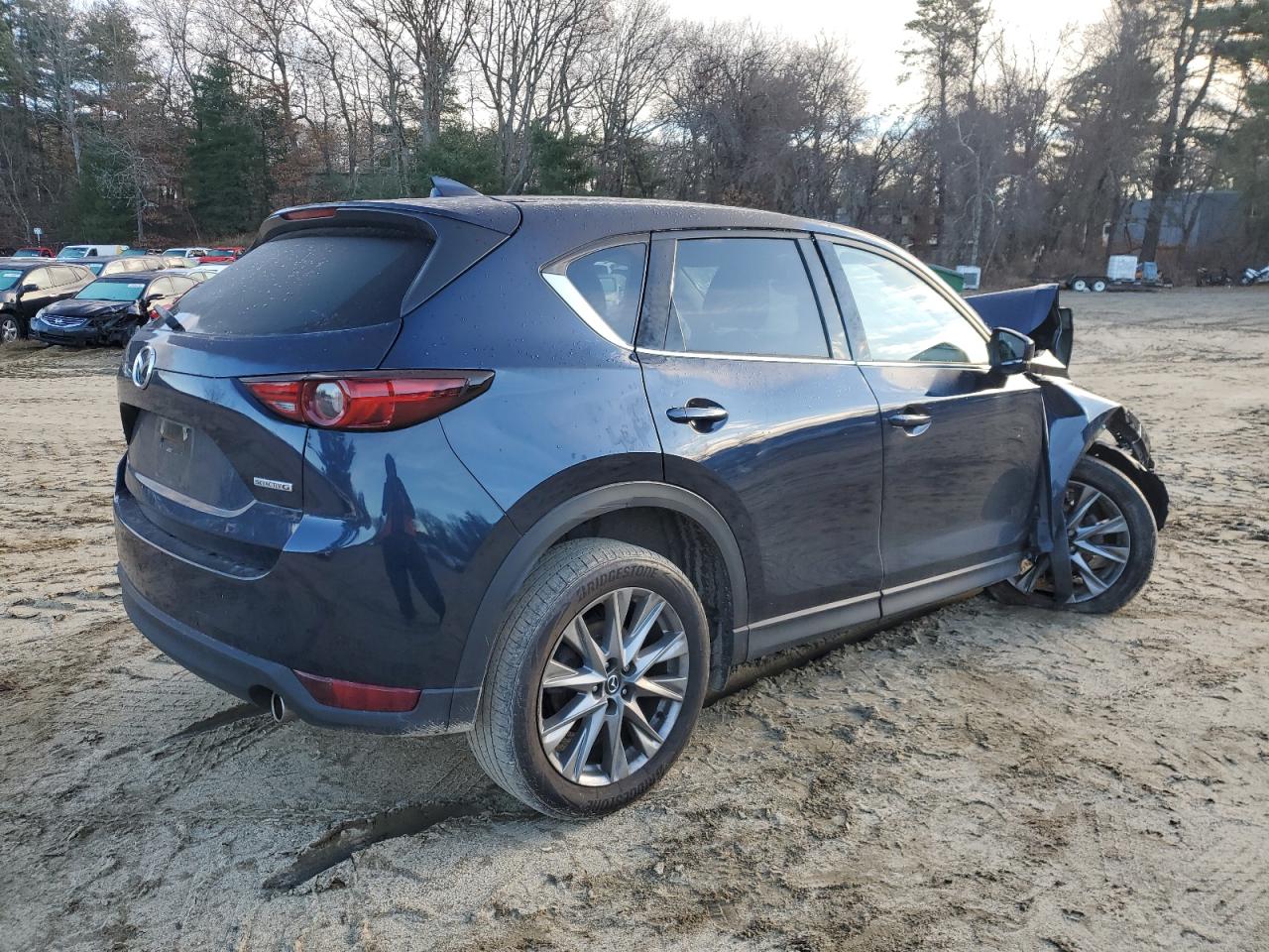 Image 3 of 2021 MAZDA CX-5 GRAND TOURING 2021 with VIN JM3KFBDM0M1429369