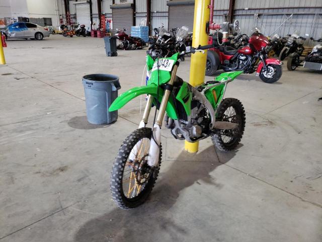 Image 2 of 2022 KAWASAKI KX450 F 2022 with VIN JKAKXGJC6NA027592