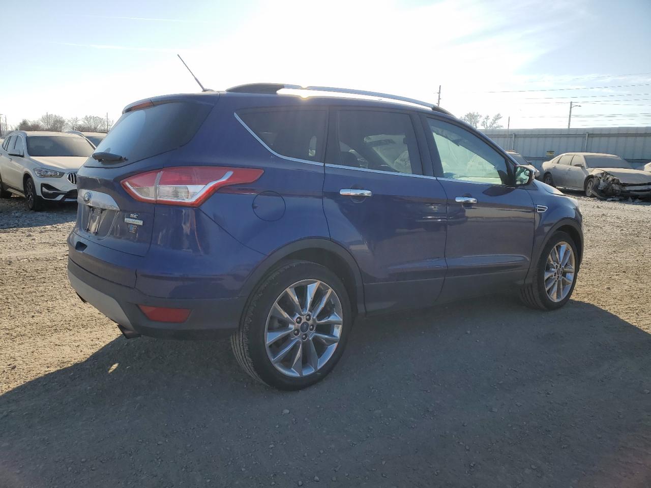 Image 3 of 2016 FORD ESCAPE SE 2016 with VIN 1FMCU0GX5GUB97637
