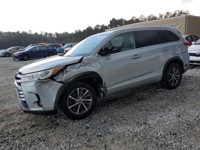 Изображение 1 2018 TOYOTA HIGHLANDER SE 2018 с VIN 5TDKZRFH7JS539990