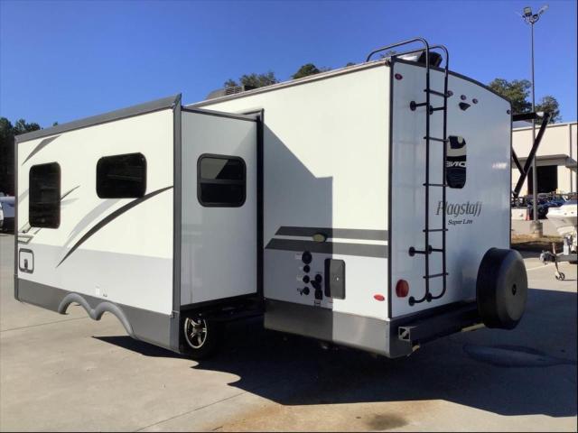 Obraz 3 z 2020 WILDWOOD FLAGS26RLS 2020 z VIN 4X4TFLB2XLZ164698