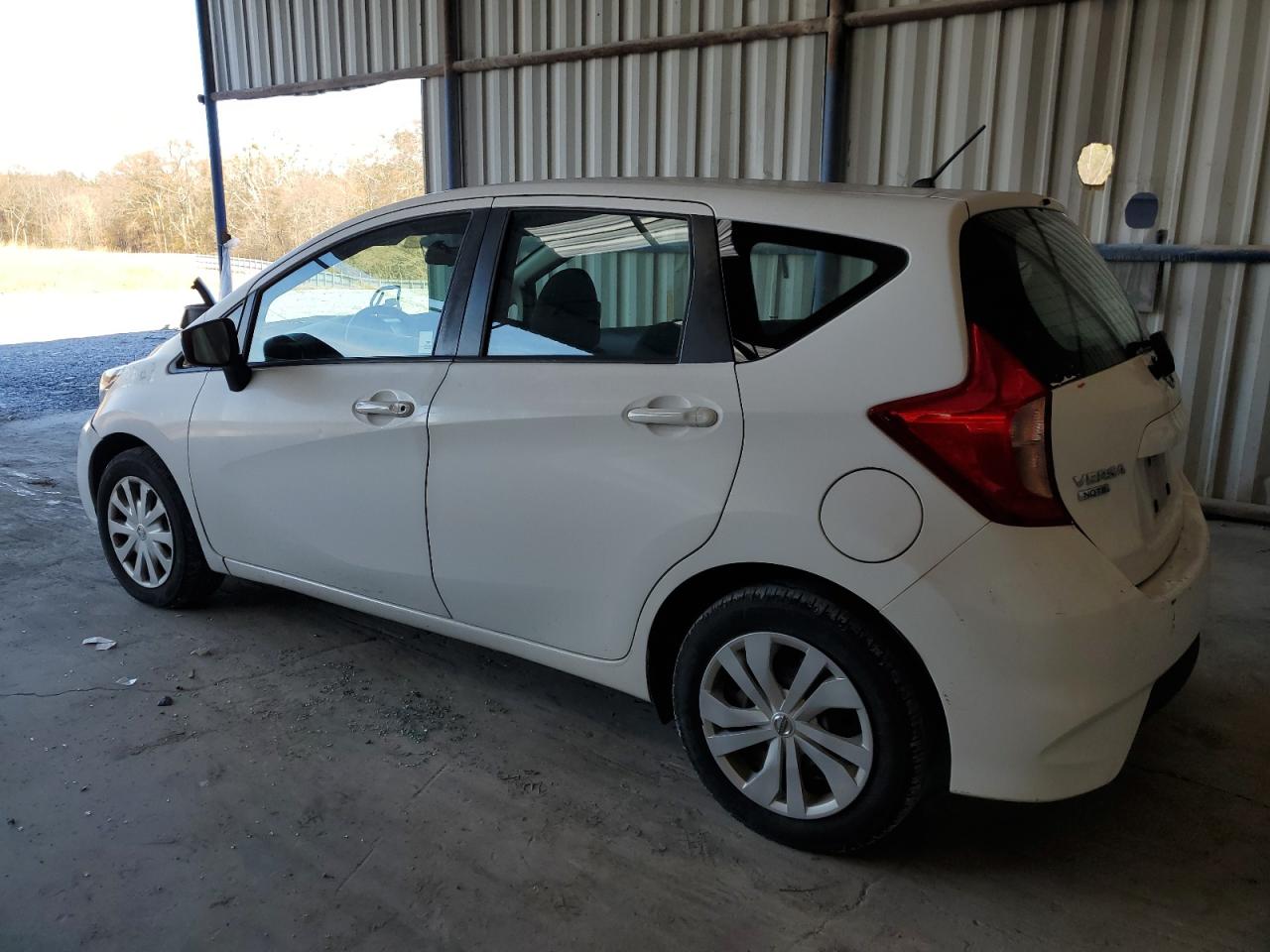 Obraz 2 z 2019 NISSAN VERSA NOTE S 2019 z VIN 3N1CE2CP7KL358546