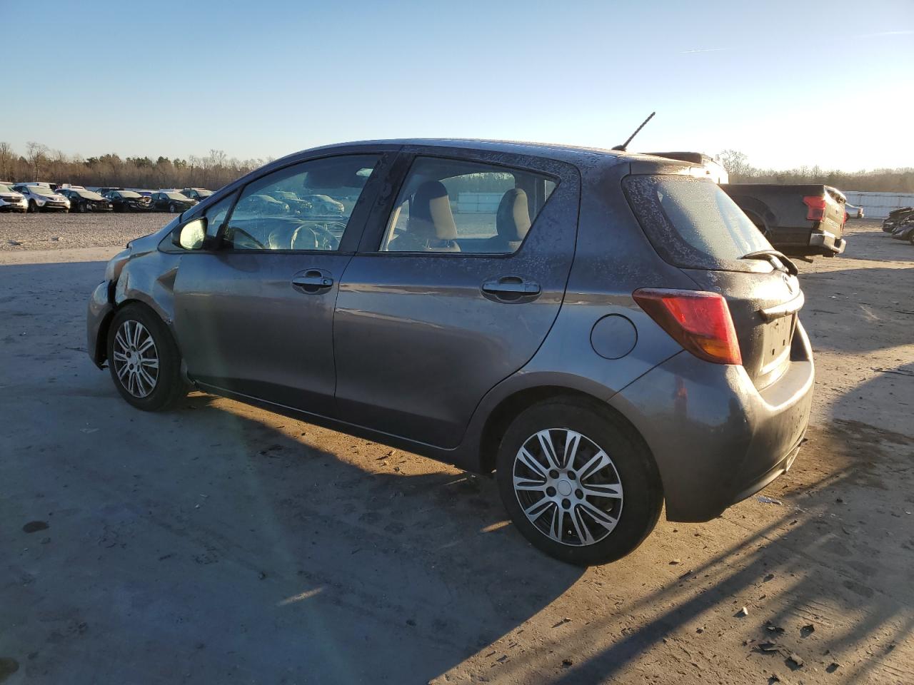 Image 2 of 2017 TOYOTA YARIS L 2017 with VIN VNKKTUD33HA080936