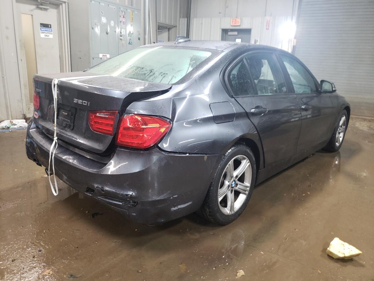 Obraz 3 z 2014 BMW 320 I XDRIVE 2014 z VIN WBA3C3C55EF983580