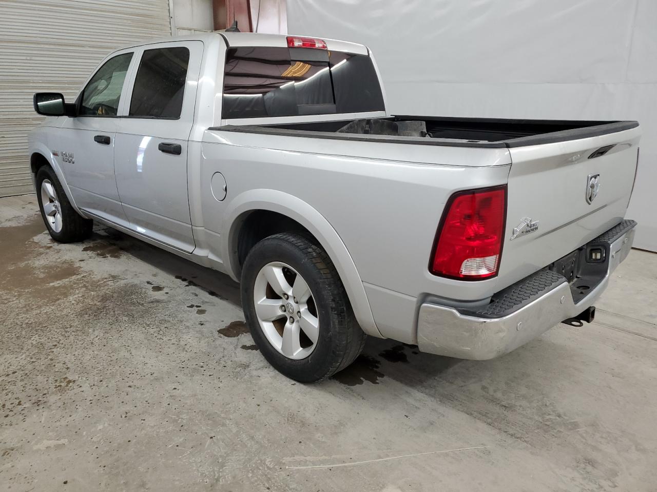 Obraz 2 z 2015 RAM 1500 SLT 2015 z VIN 1C6RR6LT9FS692219