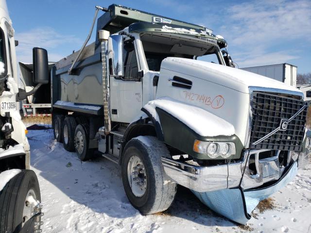 Obraz 2021 VOLVO VHD  2021