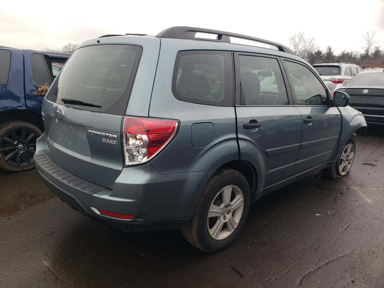 Obraz 3 z 2010 SUBARU FORESTER XS 2010 z VIN JF2SH6BC5AH916365