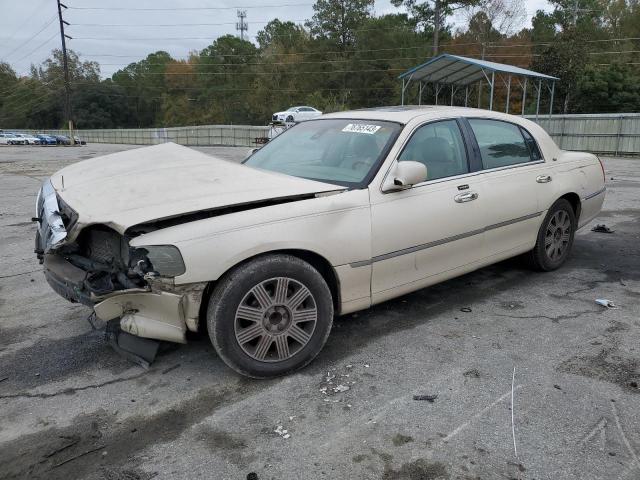 Image 1 of 2003 LINCOLN TOWN CAR CARTIER 2003 with VIN 1LNHM83W33Y678717