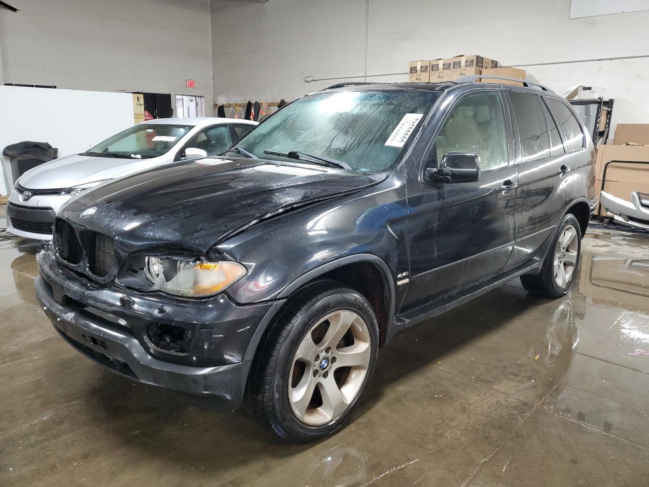 Obraz 1 z 2005 BMW X5 4.4I 2005 z VIN 5UXFB53555LV13225
