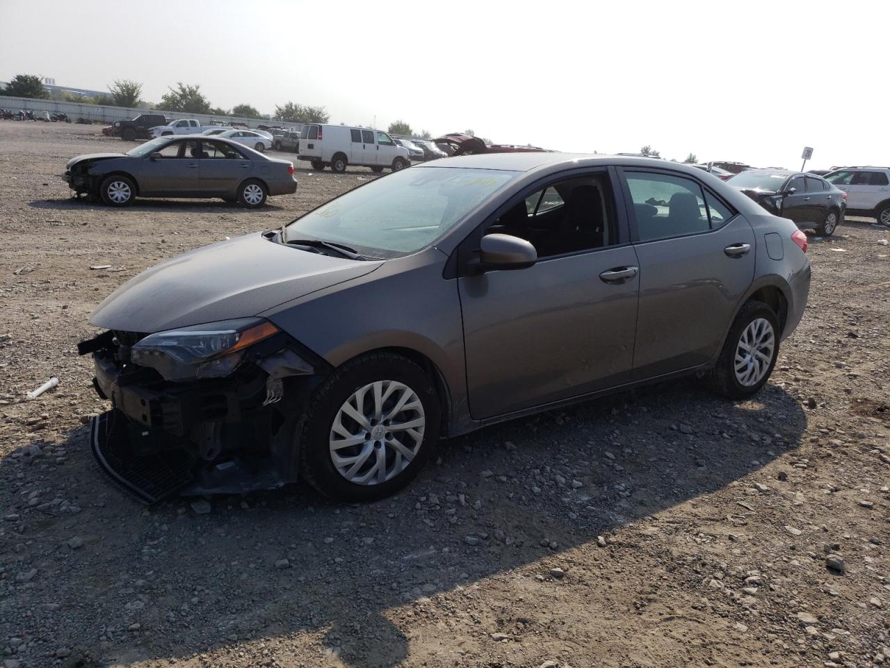 Image 1 of 2019 TOYOTA COROLLA L 2019 with VIN 2T1BURHE1KC242869
