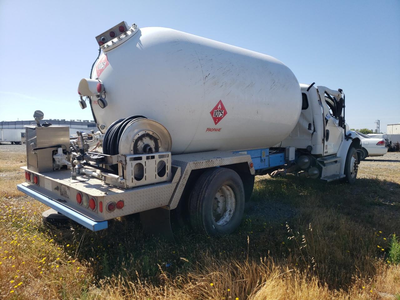 Изображение 3 2011 FREIGHTLINER M2 106 MEDIUM DUTY 2011 с VIN 1FVACXDT2BDBB0796