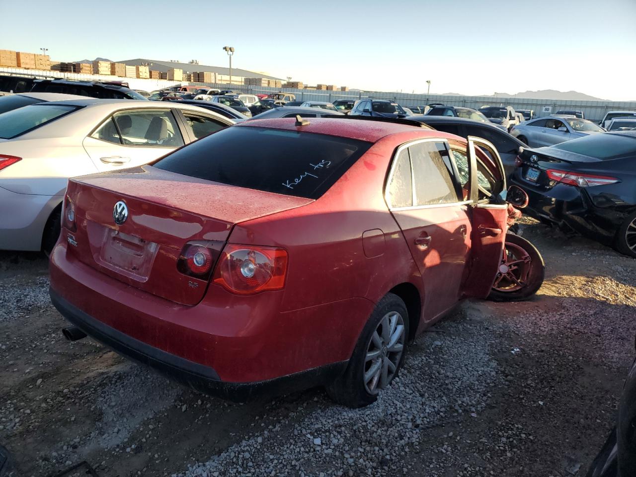 Image 3 of 2010 VOLKSWAGEN JETTA SE 2010 with VIN 3VWRZ7AJ4AM029722
