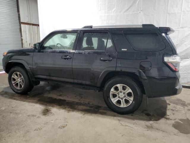 Obraz 2 z 2021 TOYOTA 4RUNNER SR5/SR5 PREMIUM 2021 z VIN JTEMU5JR9M5926305
