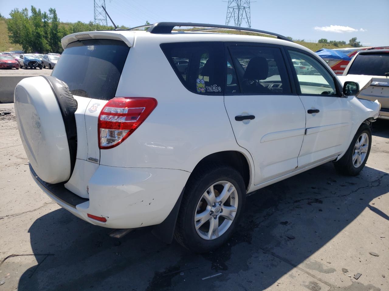 Image 3 of 2009 TOYOTA RAV4  2009 with VIN JTMBK35V495076006