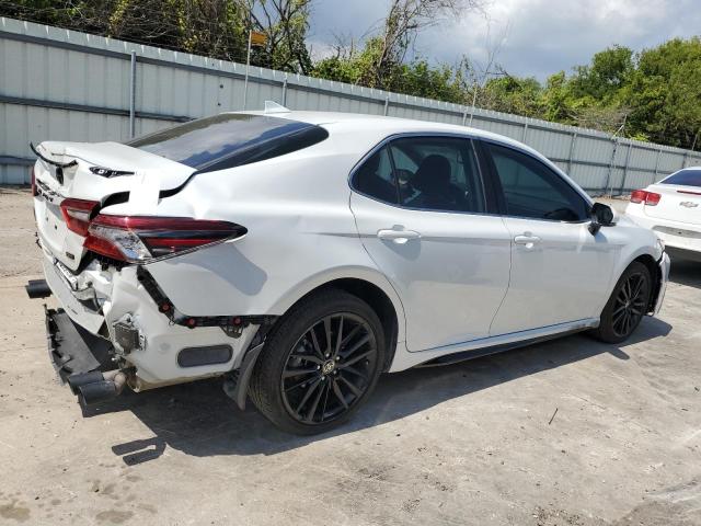 Image 3 of 2022 TOYOTA CAMRY XSE 2022 with VIN 4T1K61AK4NU030661