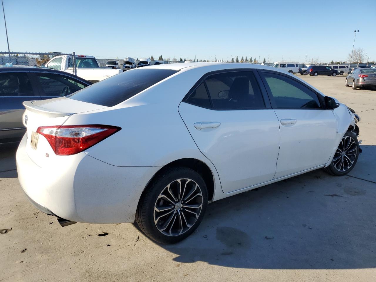 Obraz 3 z 2014 TOYOTA COROLLA L 2014 z VIN 2T1BURHE9EC015885