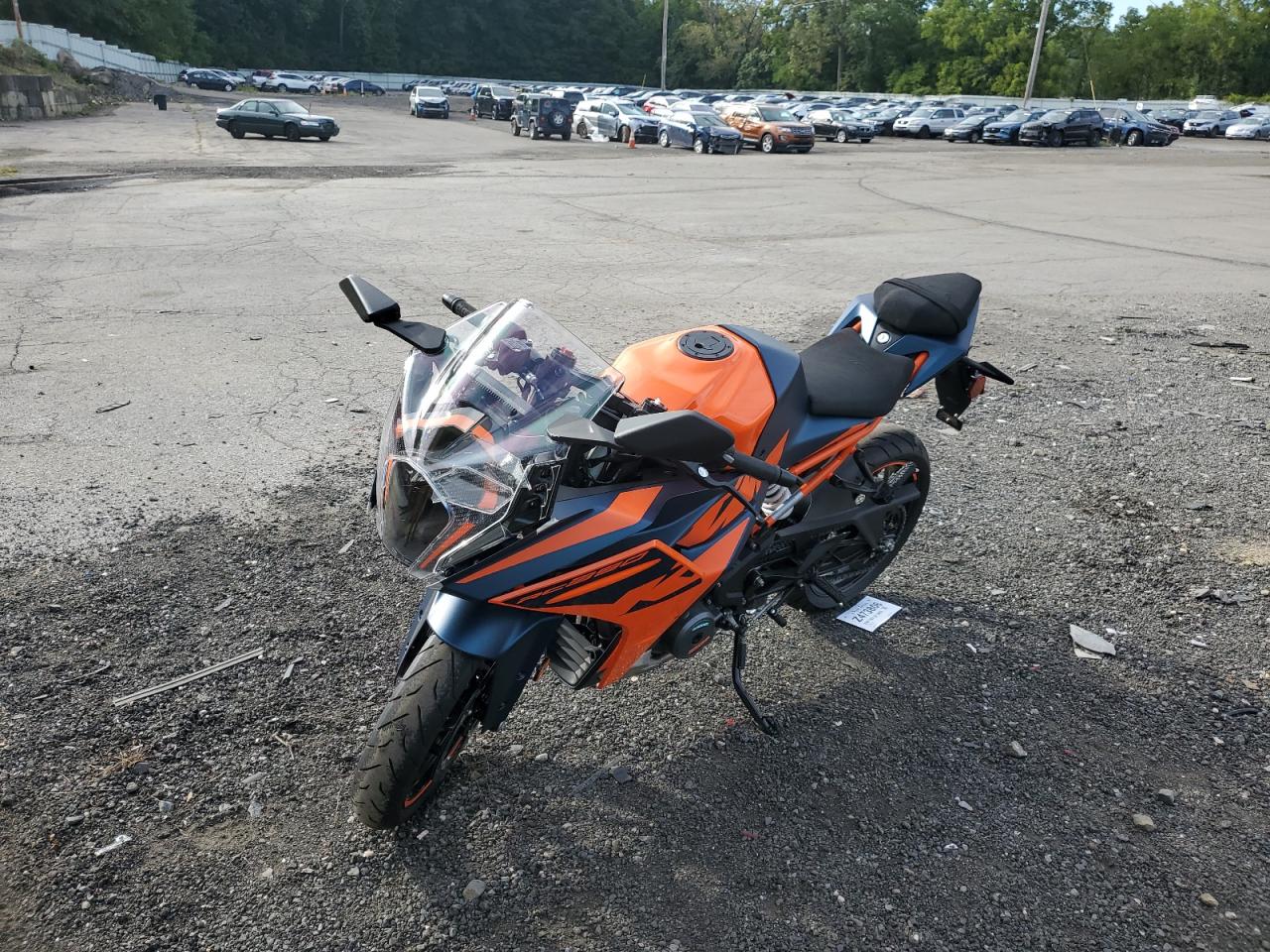Image 1 of 2023 KTM 390 RC 2023 with VIN MD2JYJ405PC226437