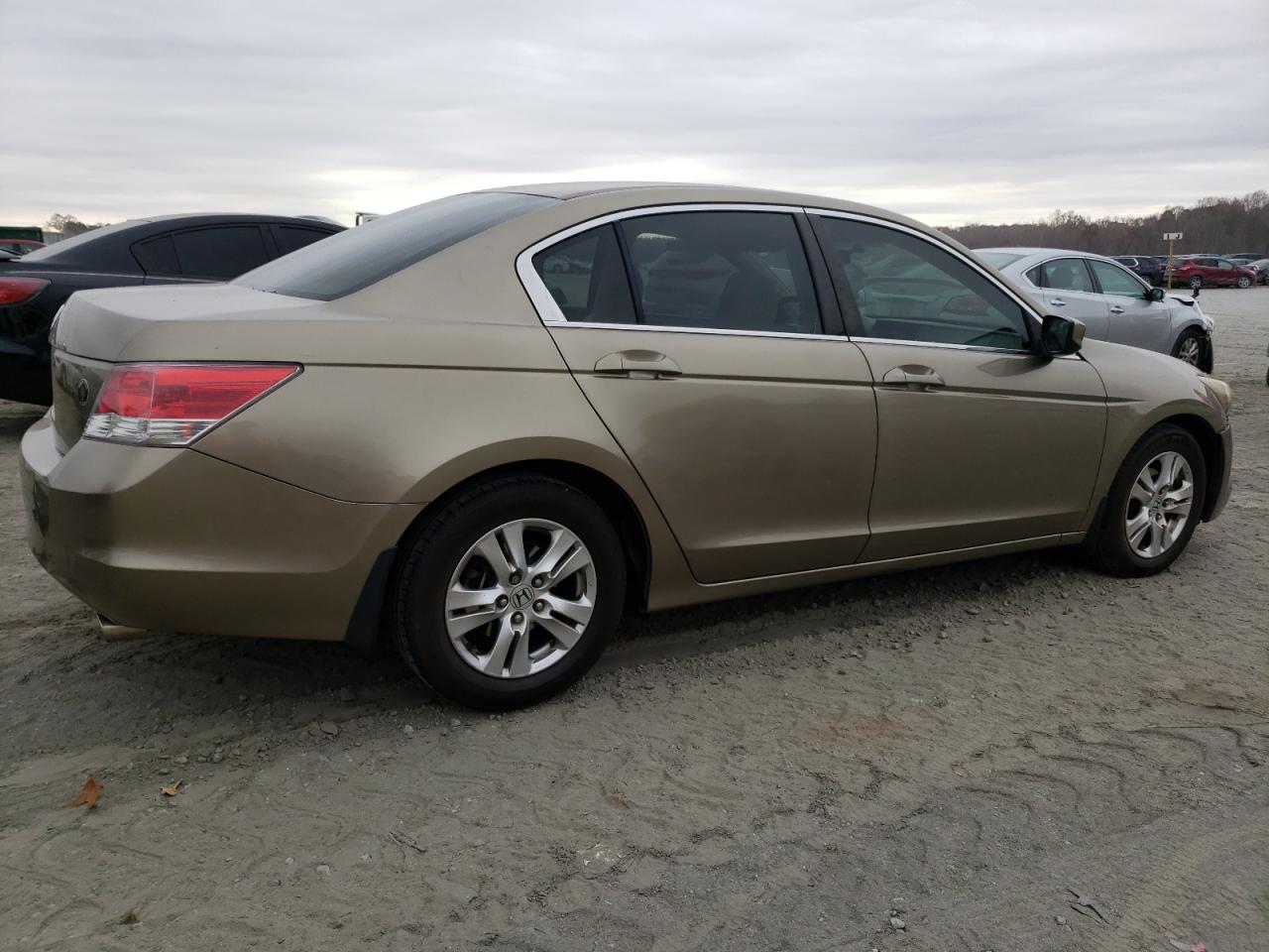 Изображение 3 2010 HONDA ACCORD LXP 2010 с VIN 1HGCP2F46AA138752