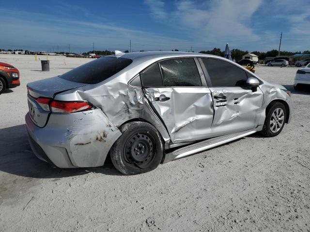 Image 3 of 2022 TOYOTA COROLLA LE 2022 with VIN JTDEPMAE3N3004231