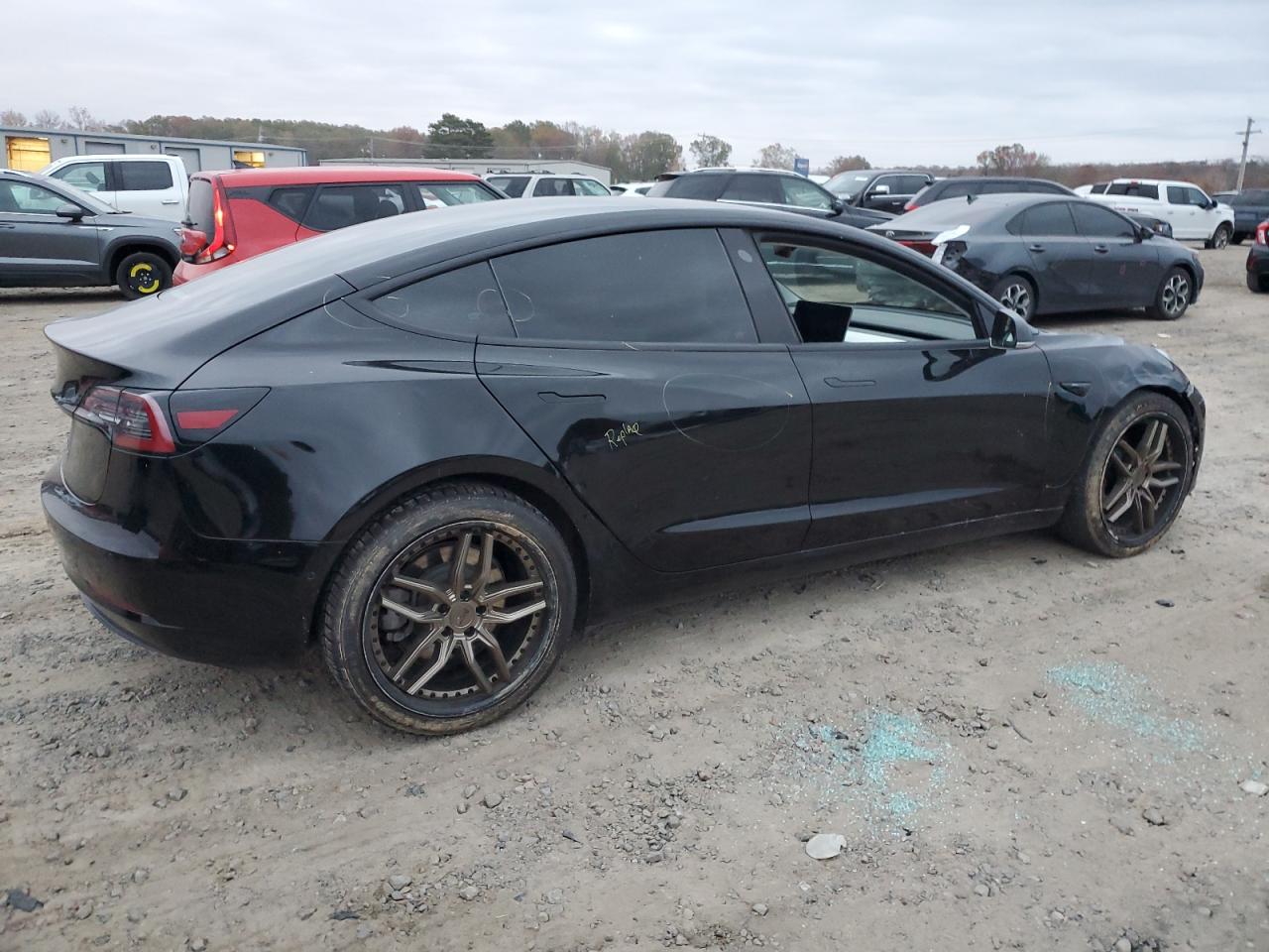 Изображение 3 2018 TESLA MODEL 3  2018 с VIN 5YJ3E1EB1JF184303