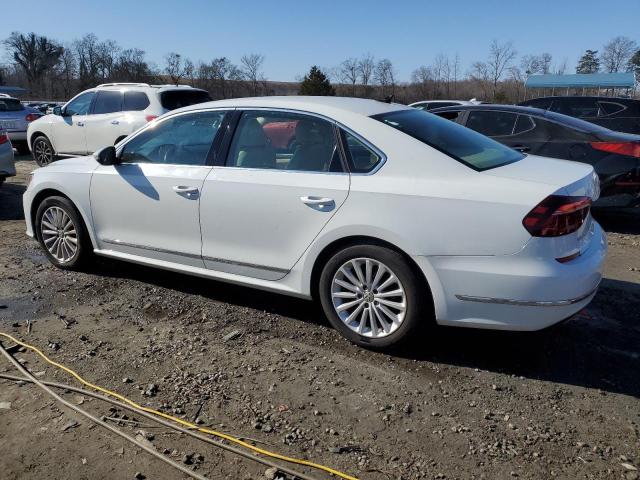 Obraz 2 z 2017 VOLKSWAGEN PASSAT SE 2017 z VIN 1VWBT7A34HC021779