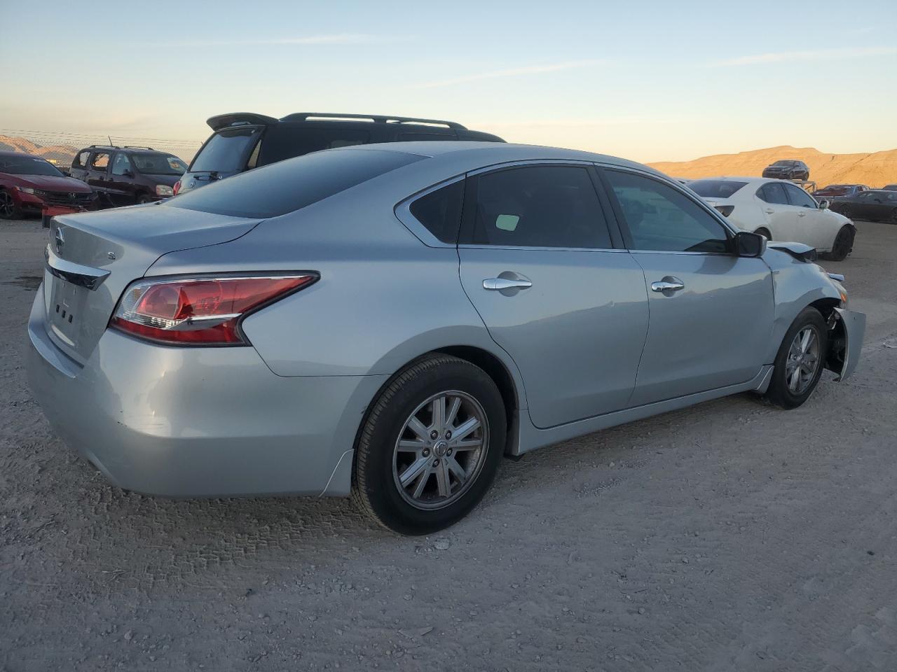 Изображение 3 2015 NISSAN ALTIMA 2.5 2015 с VIN 1N4AL3AP0FC243524