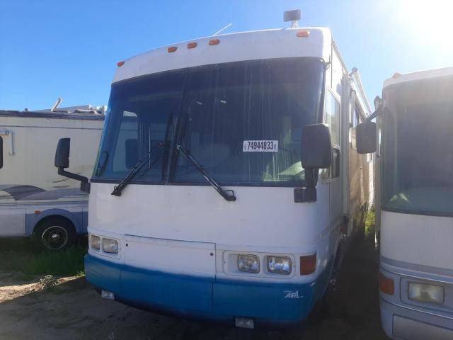 Obraz 2 z 2001 FREIGHTLINER CHASSIS X LINE MOTOR HOME 2001 z VIN 4UZAAHAK21CH76628