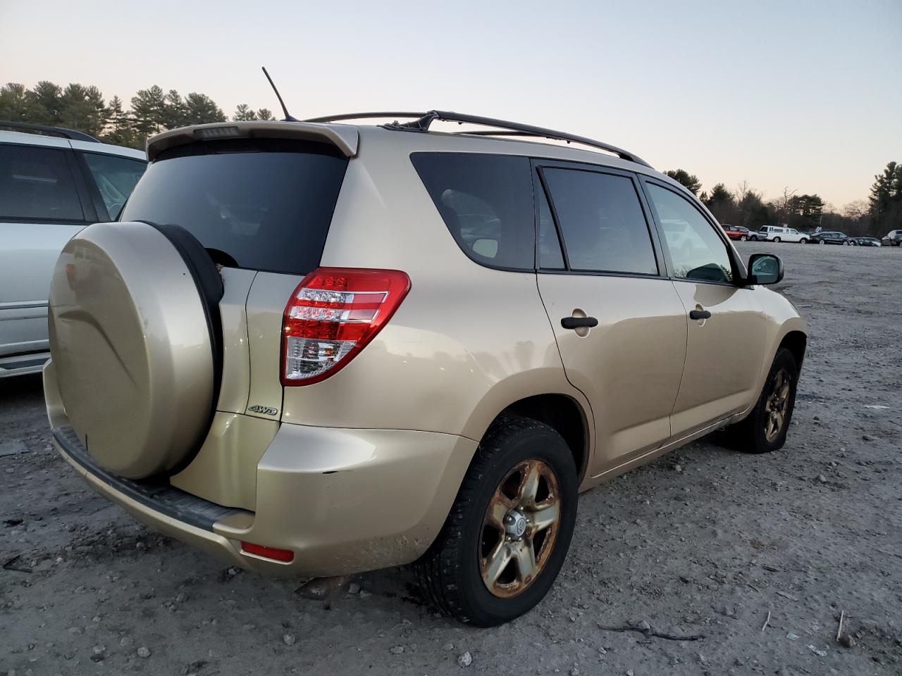 Image 3 of 2009 TOYOTA RAV4  2009 with VIN JTMBF33VX9D018155