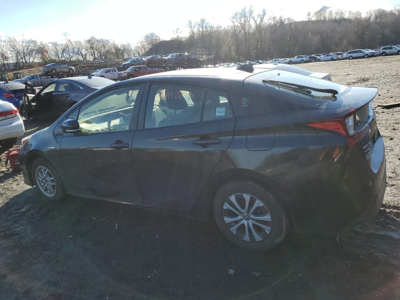 Изображение 2 2019 TOYOTA PRIUS  2019 с VIN JTDL9RFU3K3009908