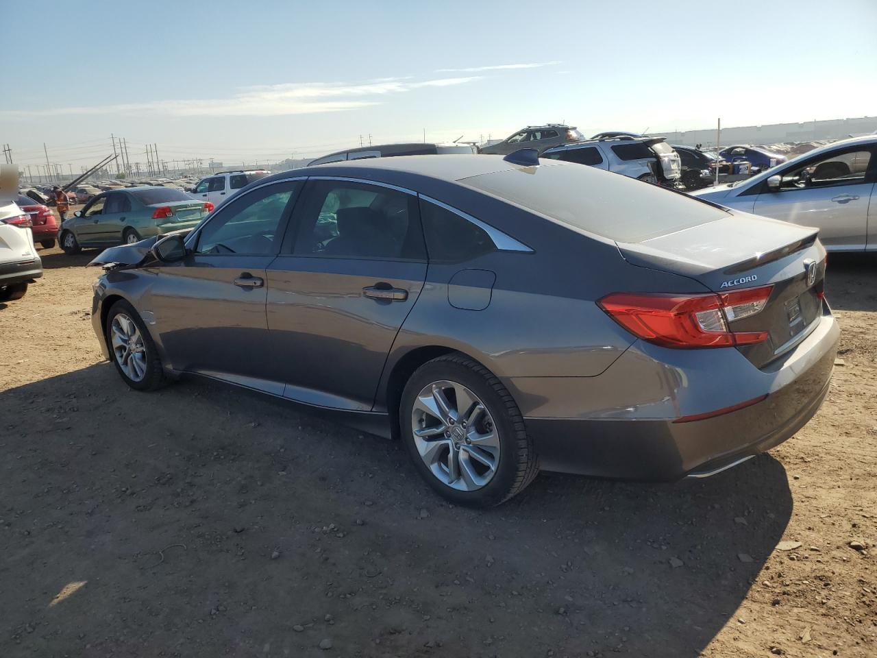Obraz 2 z 2018 HONDA ACCORD LX 2018 z VIN 1HGCV1F1XJA071546
