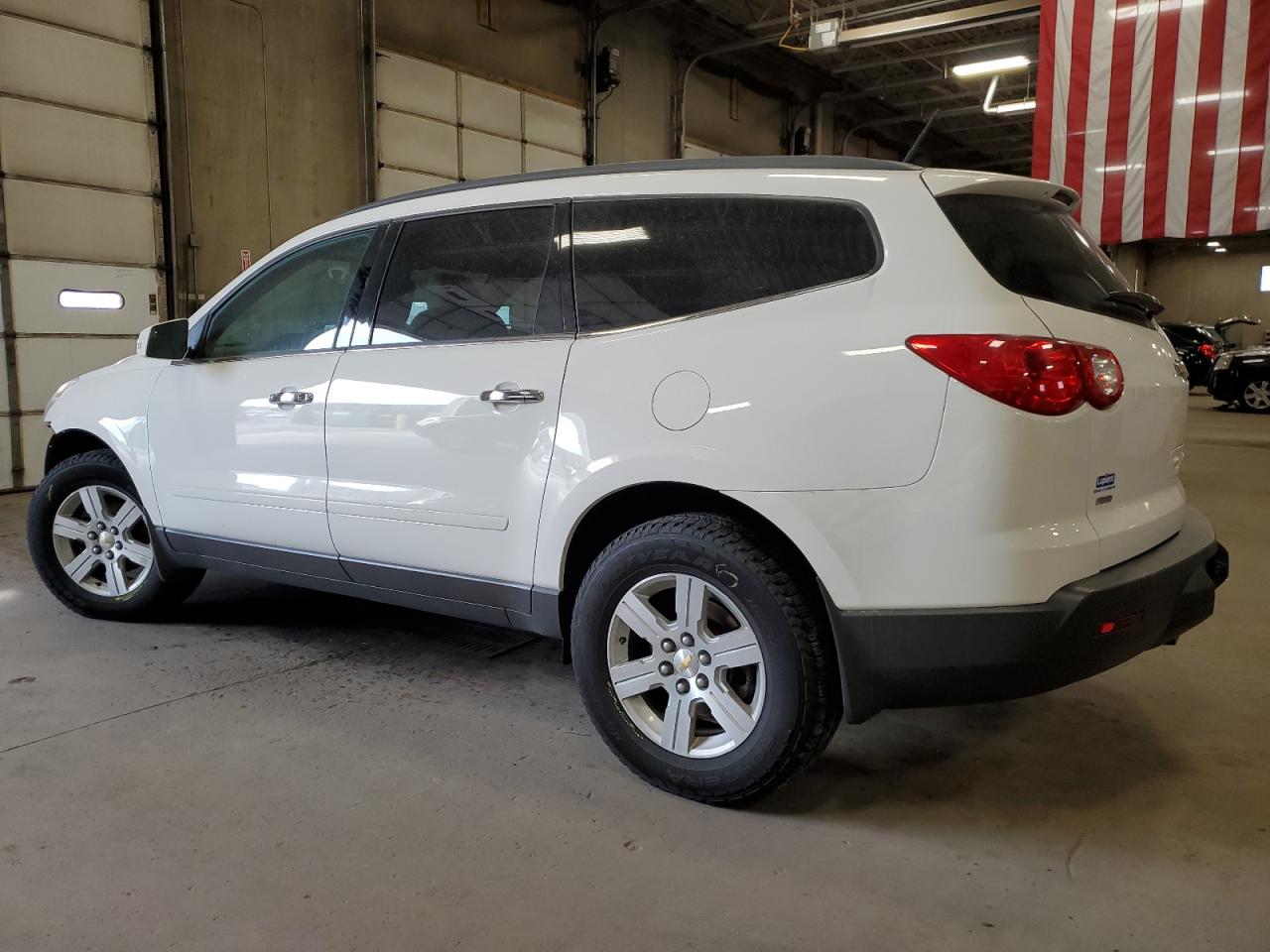 Obraz 2 z 2011 CHEVROLET TRAVERSE LT 2011 z VIN 1GNKVJED5BJ169740