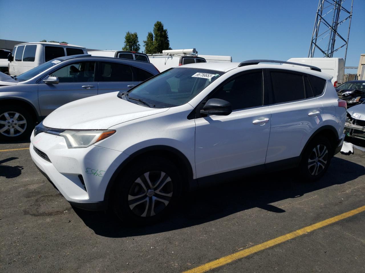 Obraz 1 z 2017 TOYOTA RAV4 LE 2017 z VIN 2T3BFREV7HW564445