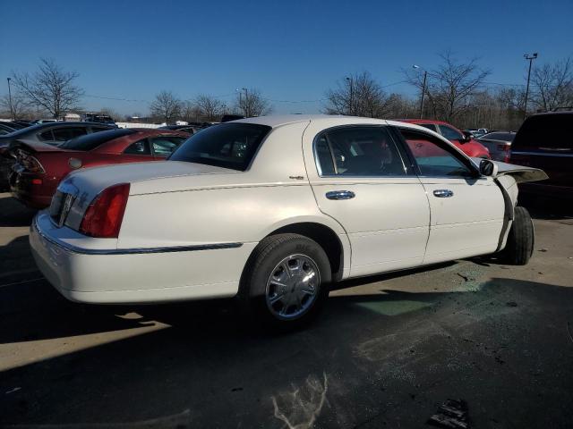 Obraz 3 z 2000 LINCOLN TOWN CAR SIGNATURE 2000 z VIN 1LNHM82W8YY762167