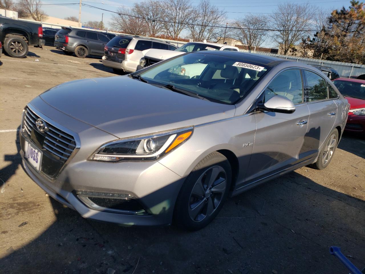 Image 1 of 2016 HYUNDAI SONATA HYBRID 2016 with VIN KMHE34L12GA032022