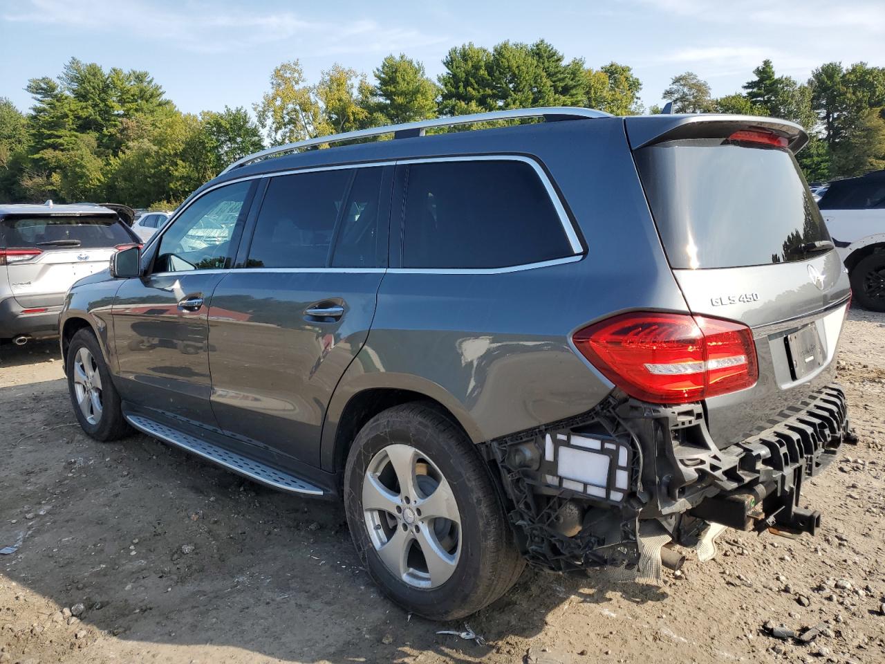 Image 2 of Mercedes-Benz Gls 450 4Matic 2017 with VIN 4JGDF6EE5HA825640