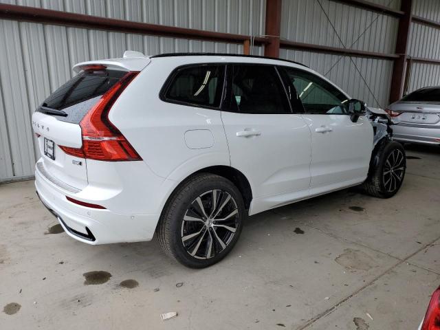 Image 3 of 2023 VOLVO XC60 PLUS 2023 with VIN YV4L12RW4P1376120