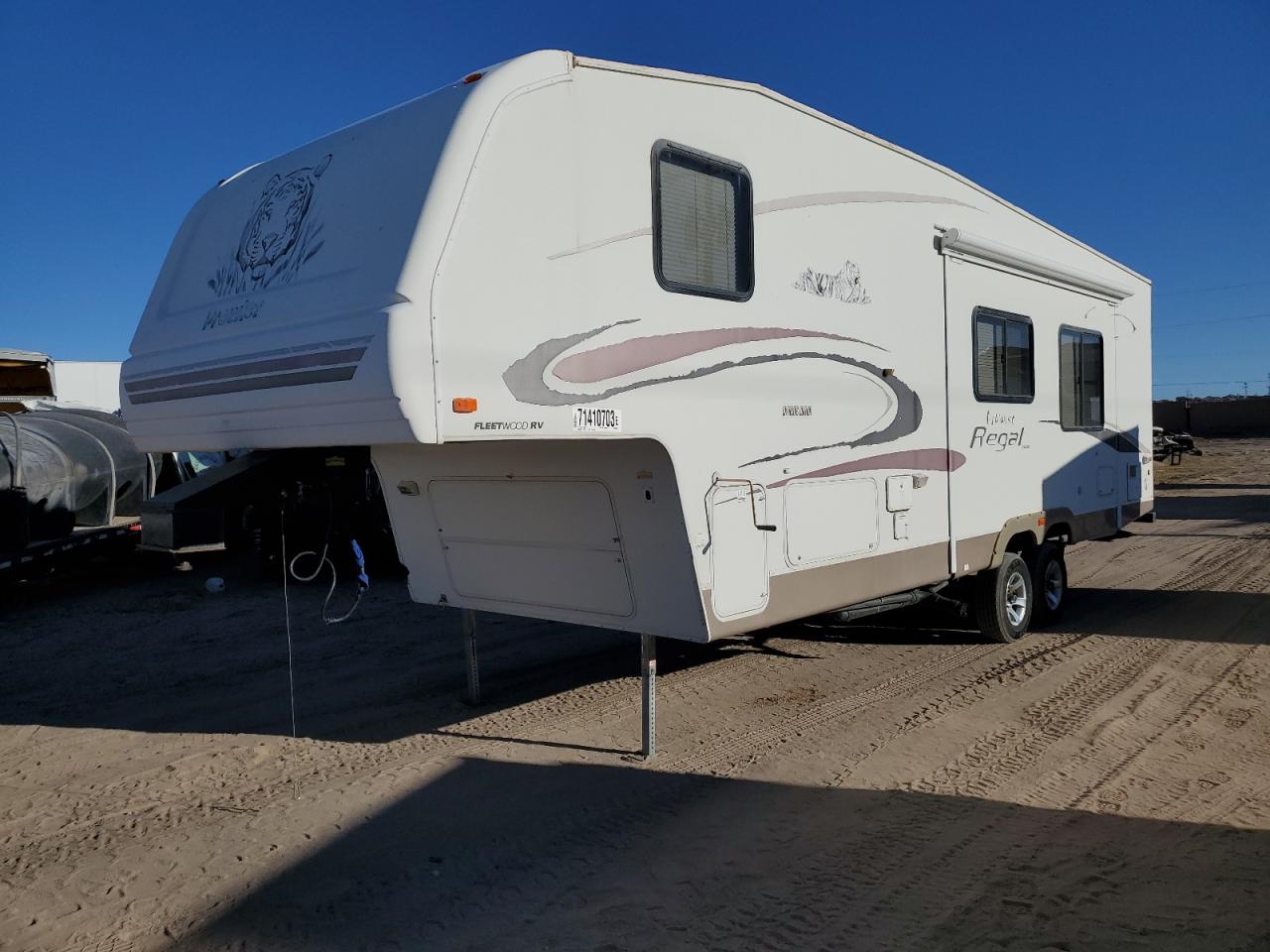 Obraz 2 z 2004 FLEETWOOD PROWLER 2004 z VIN 1EC5B292544001279