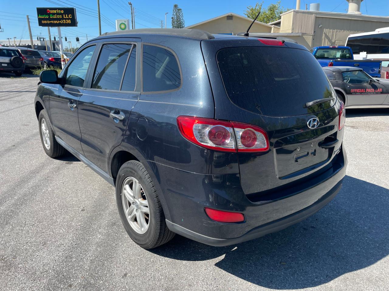Image 3 of 2011 HYUNDAI SANTA FE GLS 2011 with VIN 5XYZGDAB7BG019944
