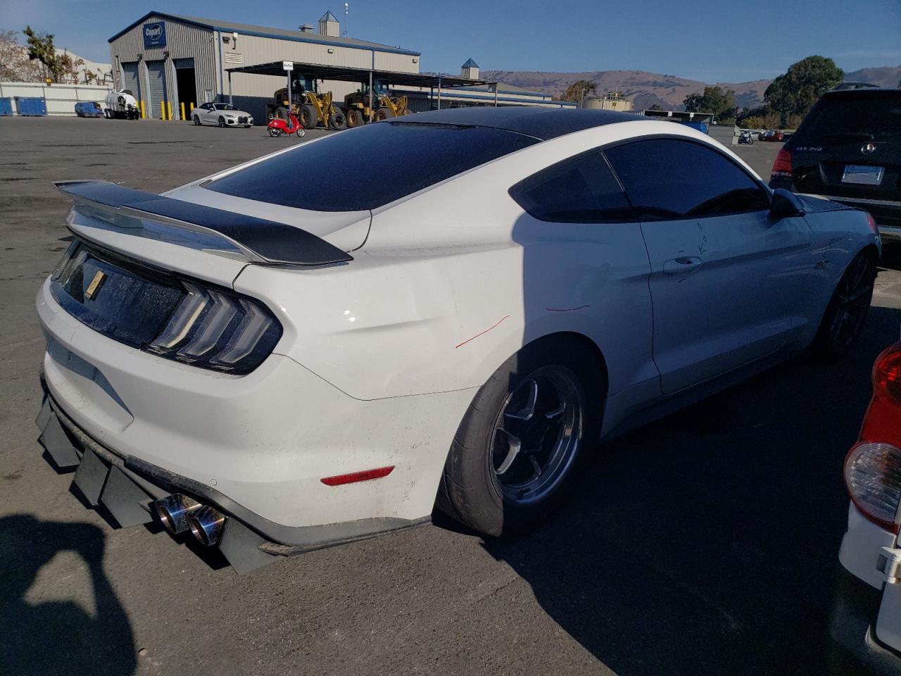 Image 3 of 2018 FORD MUSTANG GT 2018 with VIN 1FA6P8CF8J5123477